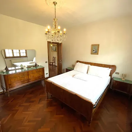 Casa Dei Nonni Camaiore